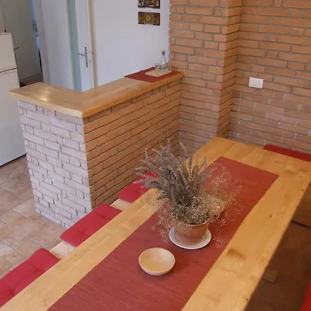 Apartment Mlinarjeva Domacija *